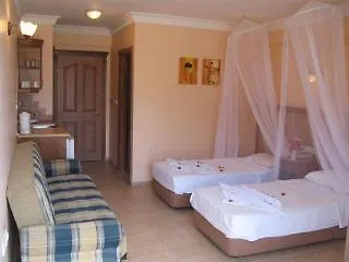 Rosy Pension Kusadası